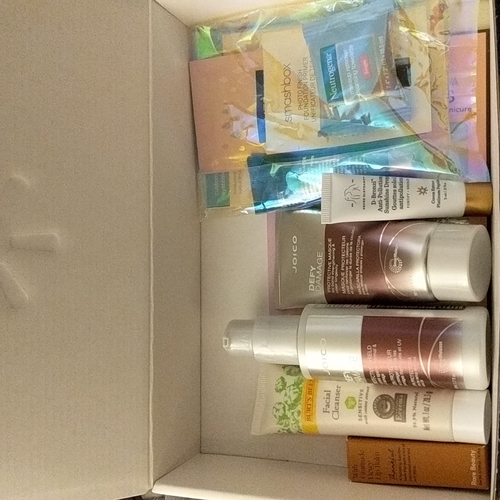 Beauty Box - Picture 2 of 5
